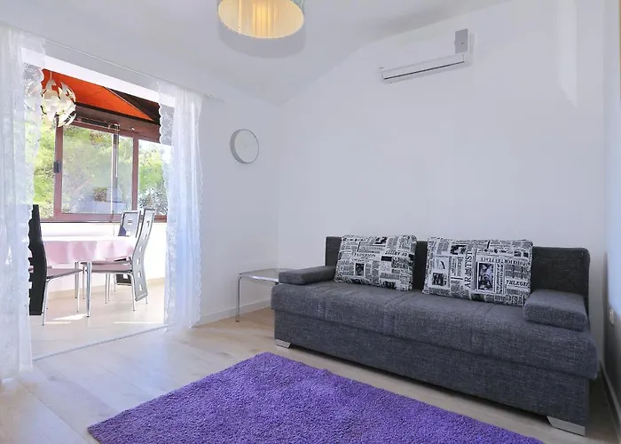 Moira I Loli * Kozino